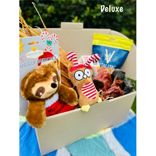 Hound Hampers Christmas Hampers for Dogs [Size: Deluxe]